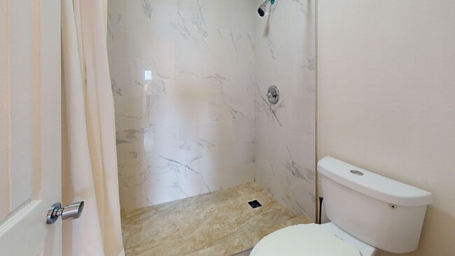Building Photo - Spacious 3-Bedroom, 2-Bath Townhouse in Gr...