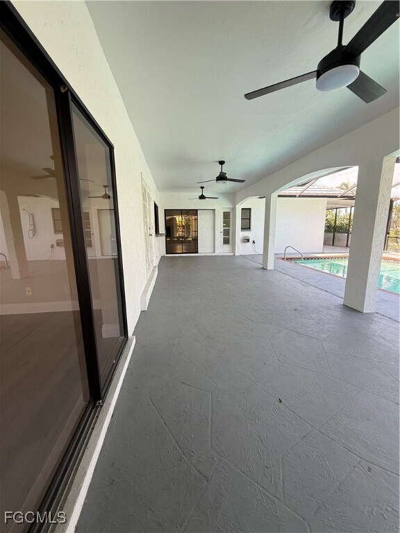 Building Photo - 711 SE 33rd Terrace