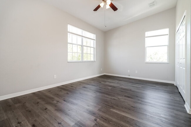 Building Photo - 7041 Opal Dr