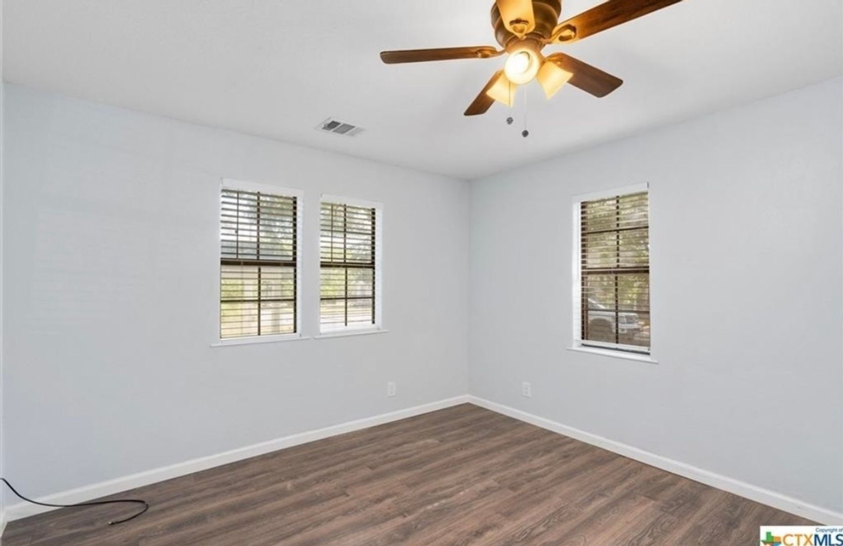 Building Photo - 610 Vernon St