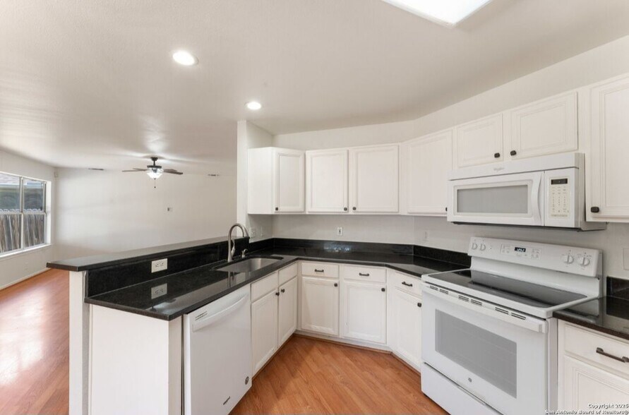 Building Photo - 8207 Galespoint
