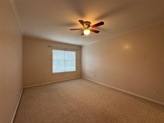 Building Photo - 2250 Bering Dr
