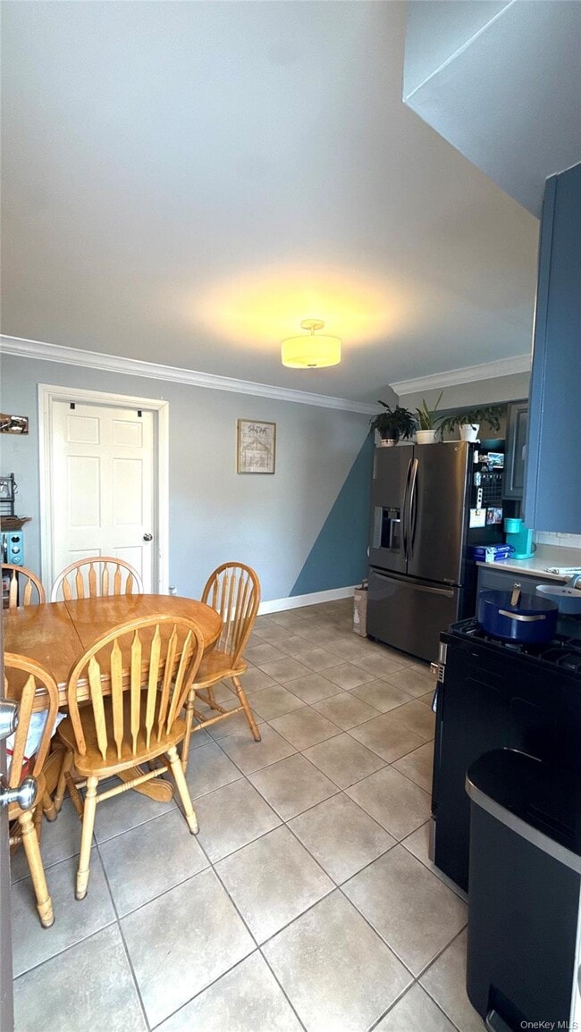 Building Photo - 207 Lenox Ave