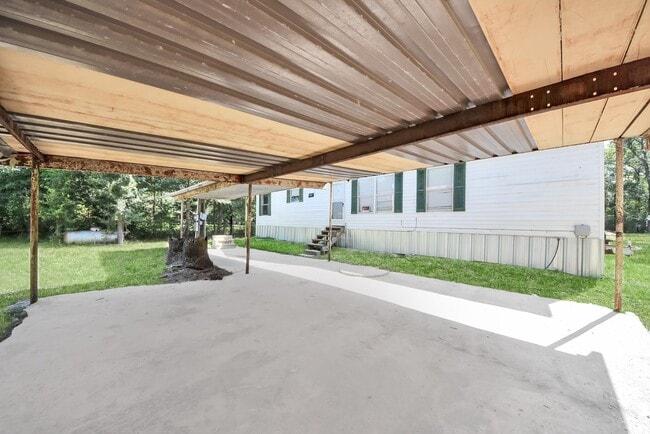Building Photo - 14009 Rustic Ln