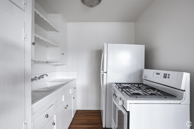 1BR, 1BA - Unit B - Fourth Avenue
