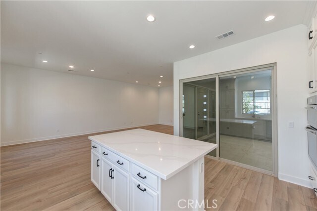 Building Photo - 162 Pattern