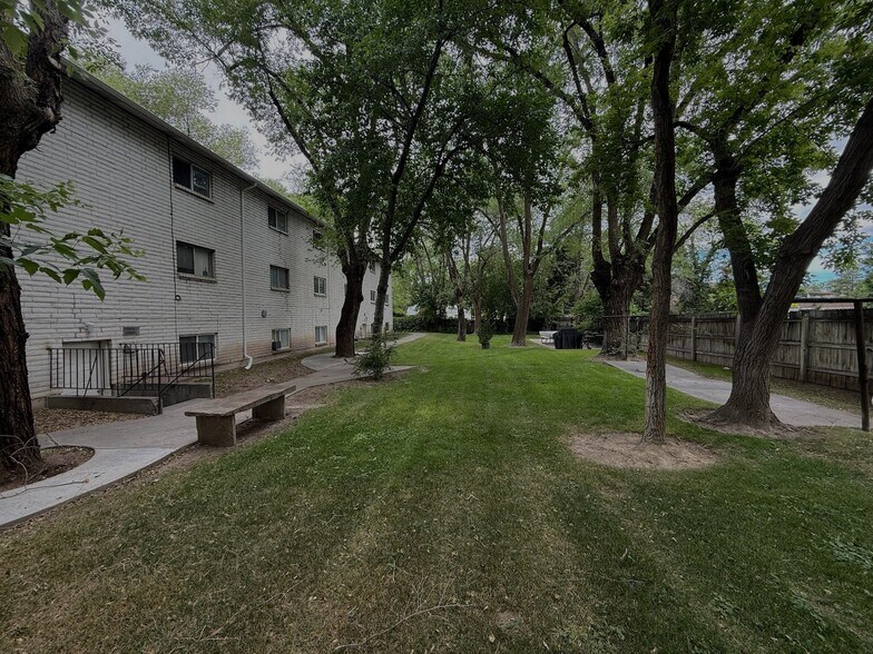 Building Photo - 4538 S 700 E