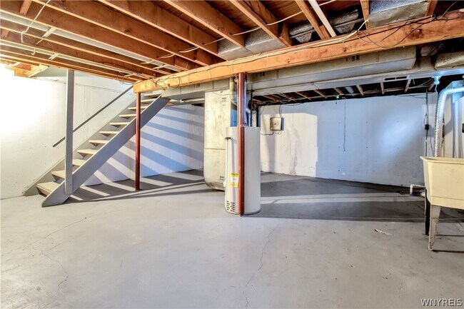 Building Photo - 247 Glenhaven Dr
