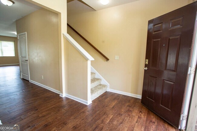 Building Photo - 141 Westin Way
