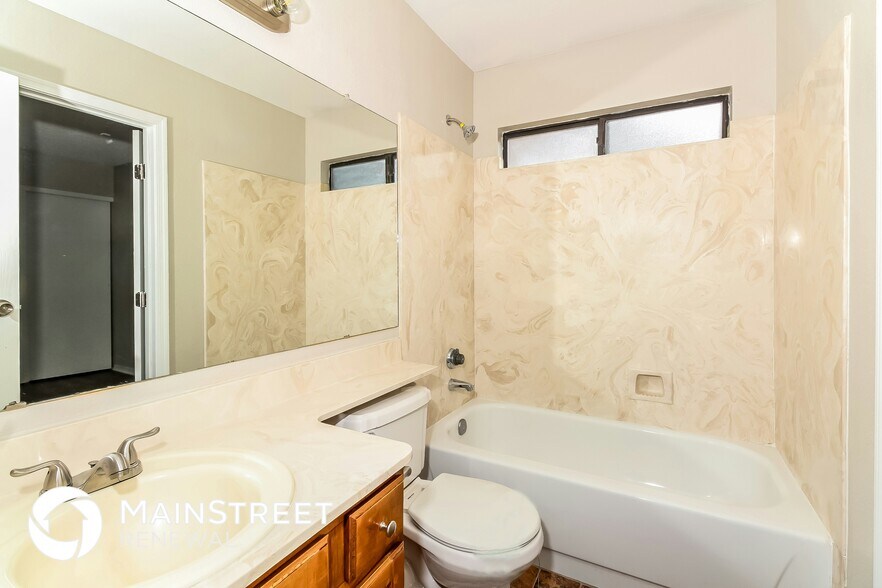 Building Photo - 9272 N Eagle Dancer Dr