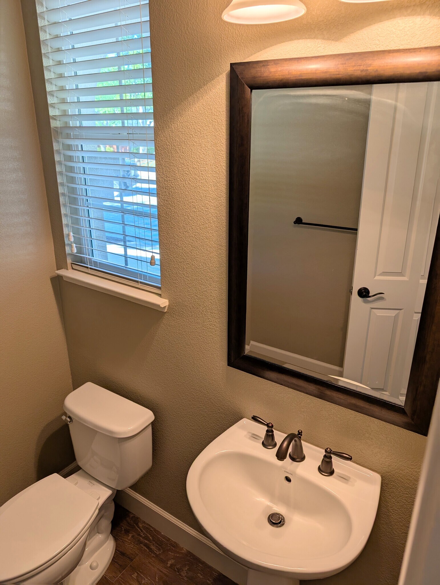 Powder Room - 15925 Piazza Way