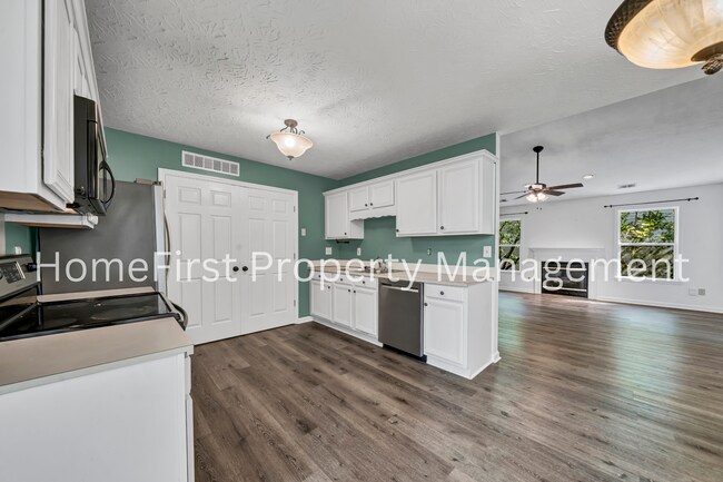 Building Photo - 1201 Red Stone Dr