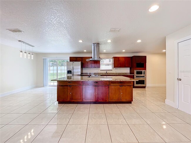 Building Photo - 12631 Eryn Ct