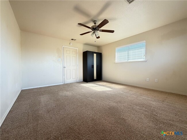 Building Photo - 3043 Rain Dance Loop