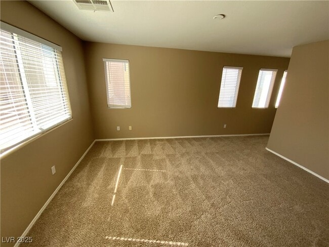 Building Photo - 11995 Fairfax Ridge St