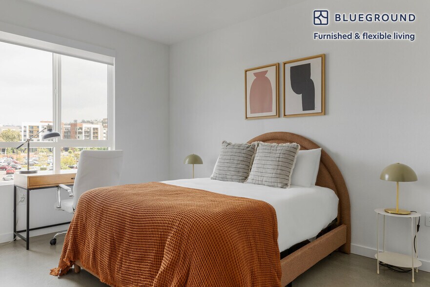 Building Photo - 101 River Pk Dr