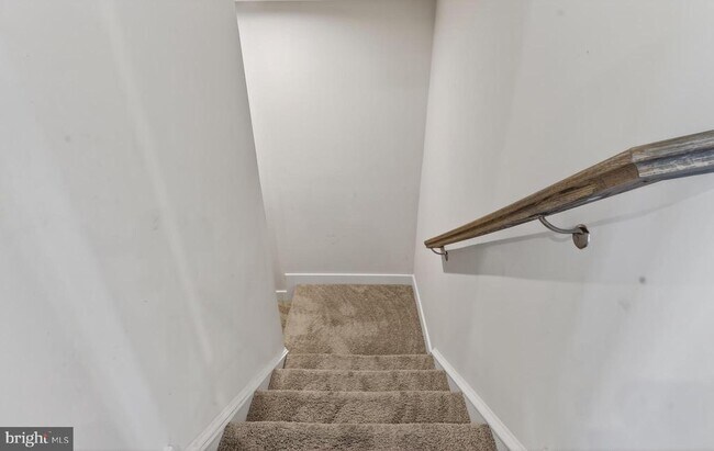 Building Photo - 8005 Milltown Cir