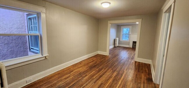 Building Photo - 46 Genesee St