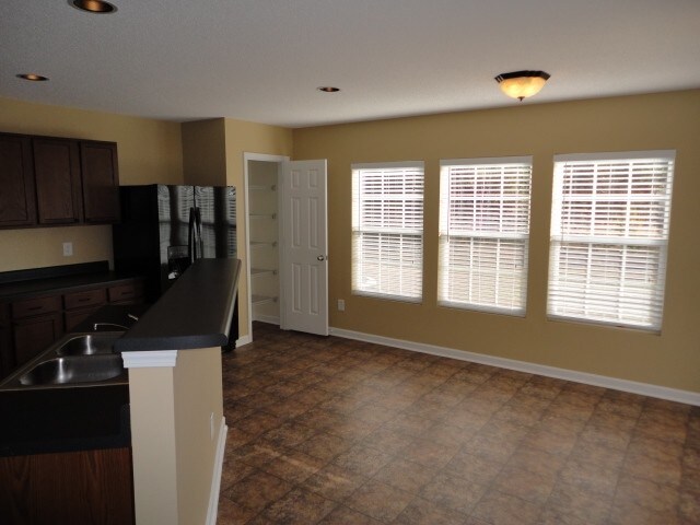 Building Photo - 6554 Guard Hill Dr