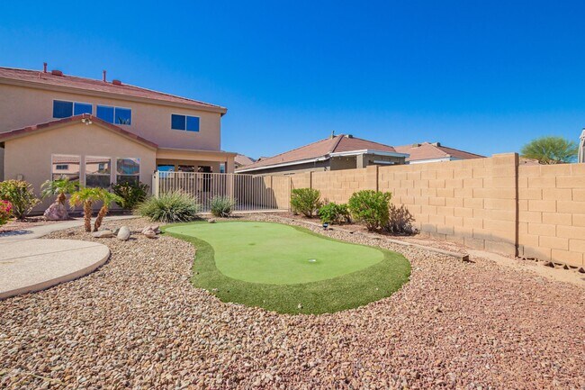 Building Photo - Spacious & Elegant Home with Resort-Style Backyard in Gated Community