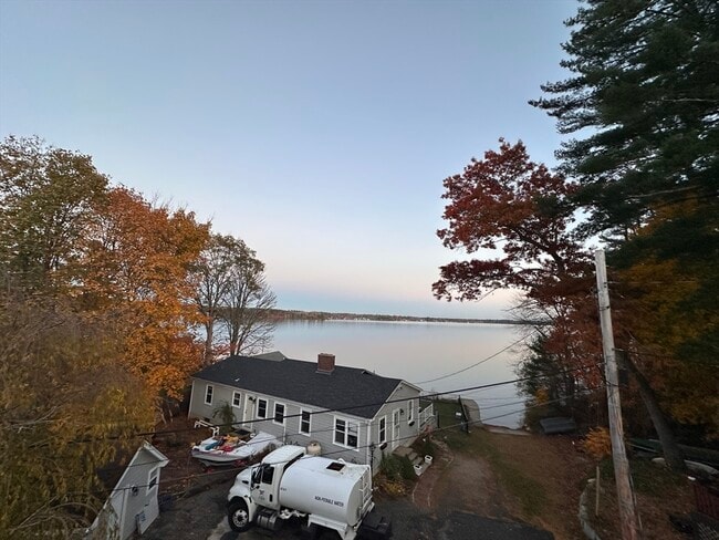 Building Photo - 16 Langlois Pines