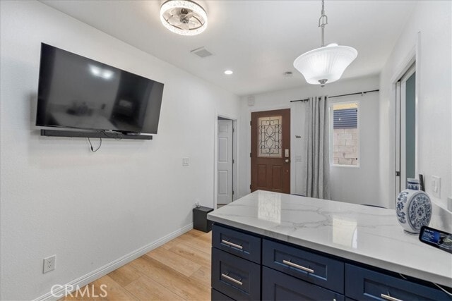 Building Photo - 665 Larimore Ave