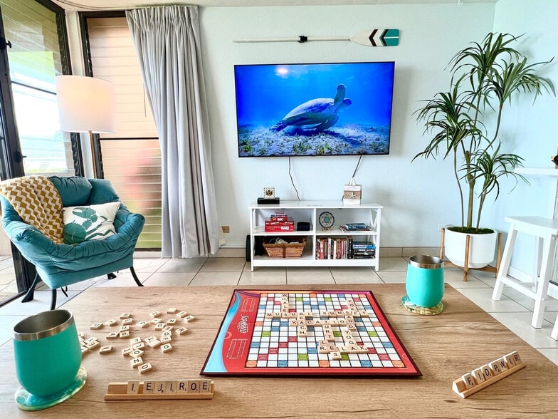 Building Photo - 190 Hauoli St