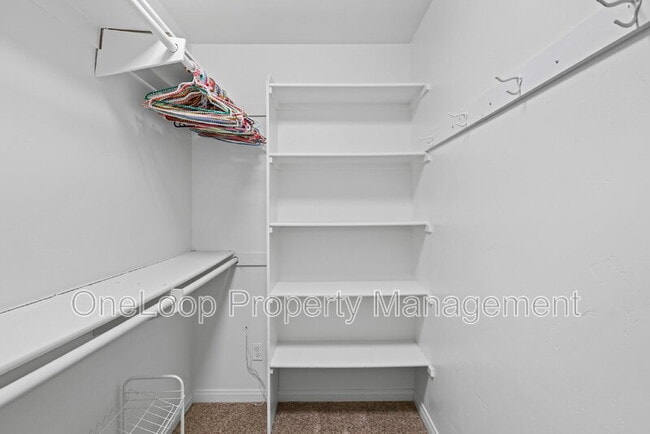 Building Photo - 8823 Los Coches Rd