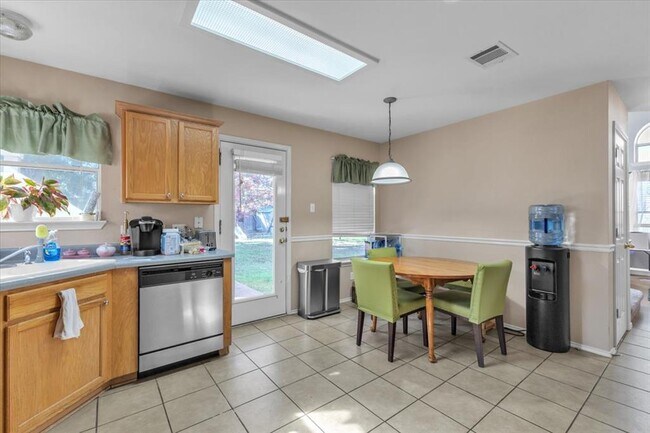 Building Photo - 403 Paso Fino Cove