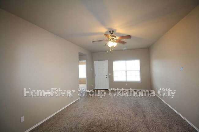 Building Photo - 13121 Beekman Dr