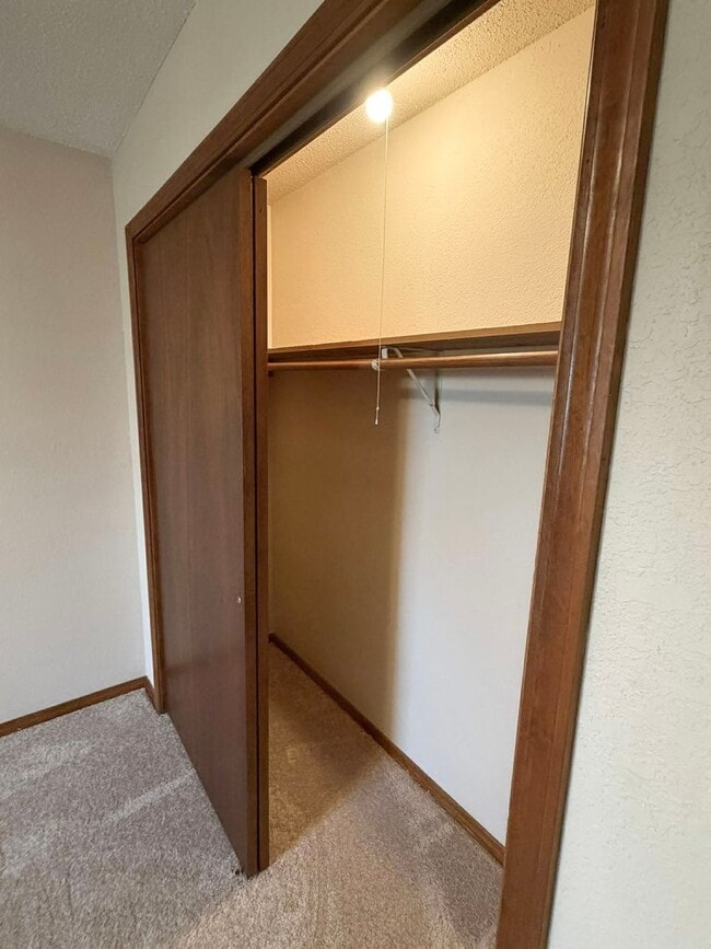 Building Photo - House in Jackson