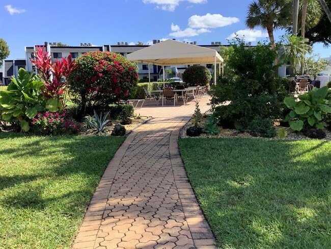 Building Photo - 4284 Deste Ct