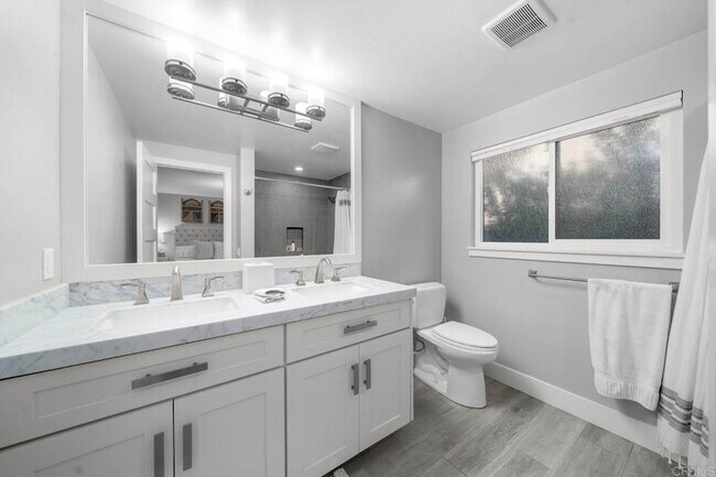 Building Photo - 14 Buccaneer Way