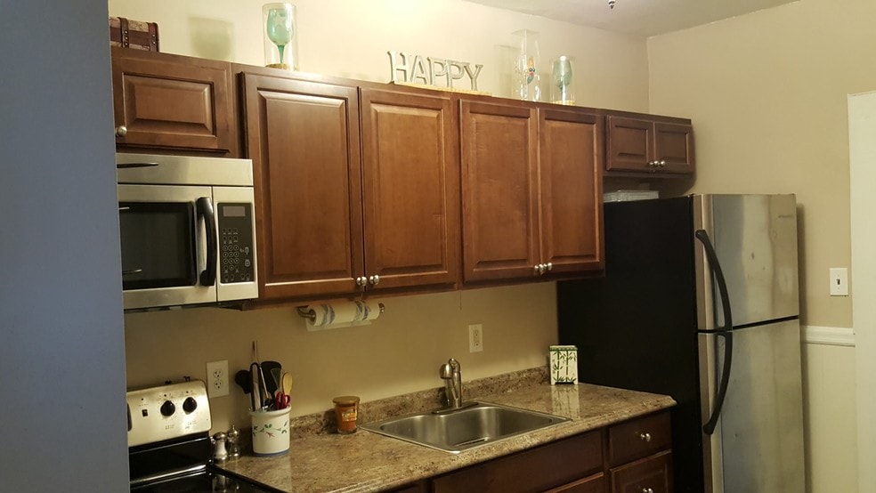 Kitchen - 16 Europe St
