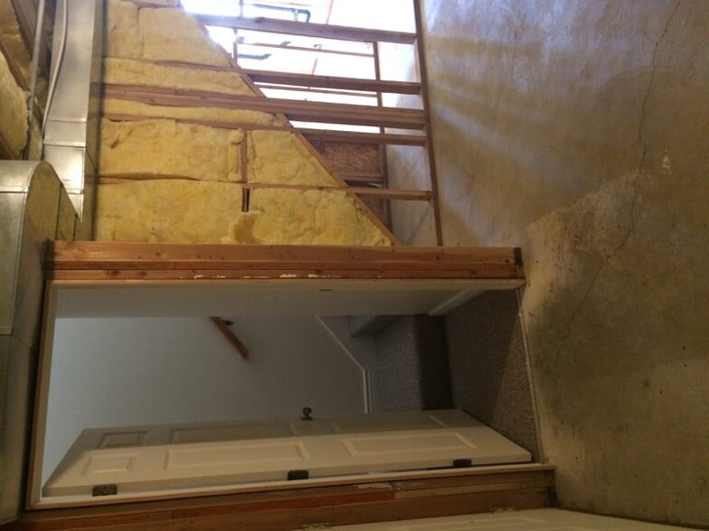 Building Photo - 1884 Shepard Ln