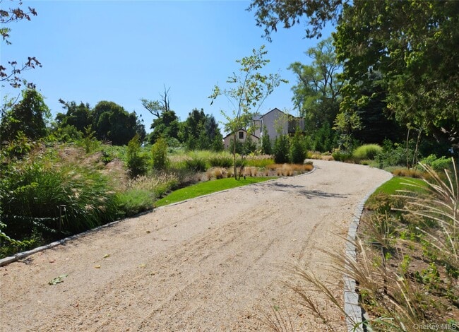 Building Photo - 599 Peconic Bay Blvd