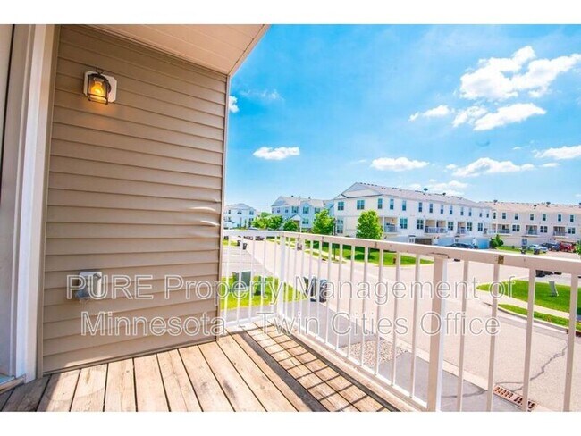 Building Photo - 5092 French Dr N