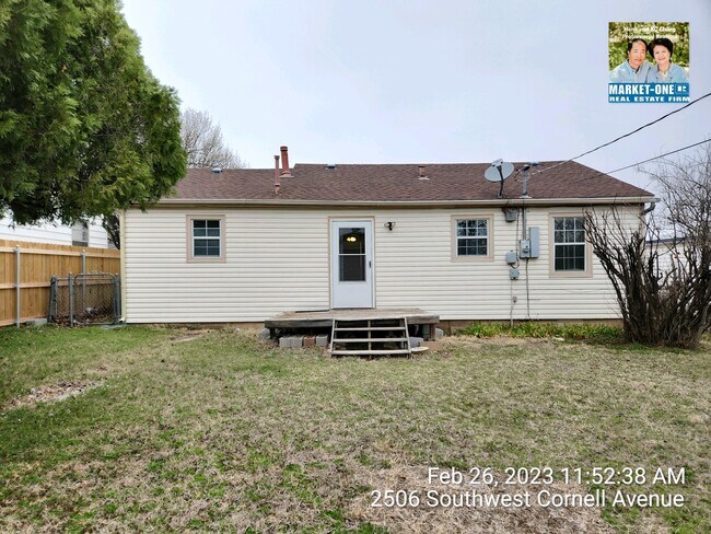 Building Photo - 2506 SW Cornell Ave