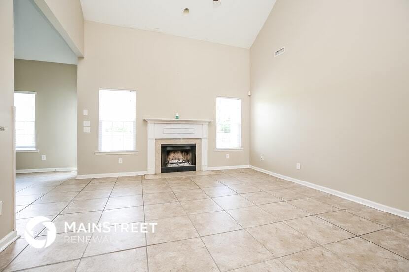 Building Photo - 1013 Matheus Dr