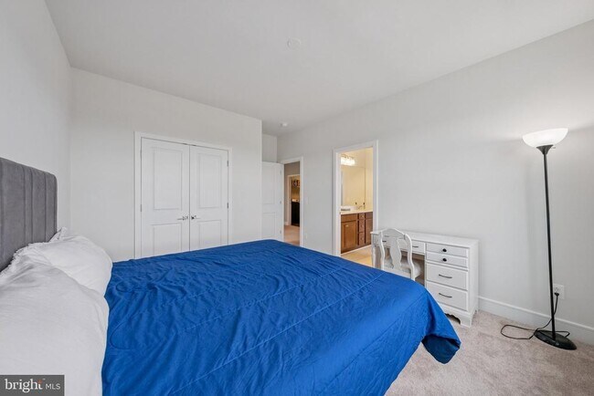 Building Photo - 101 Milvian Wy SE