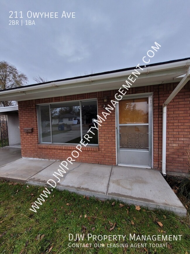 Building Photo - Cute Nampa 2 Bed 1 Bath with Carport!