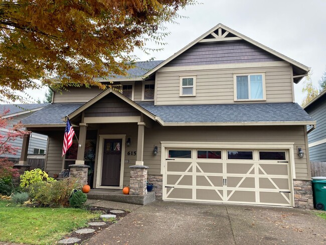 Primary Photo - Craftsman style home located in Newberg