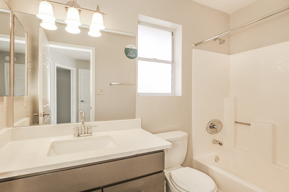 Building Photo - 4045 W Avenida Del Sol