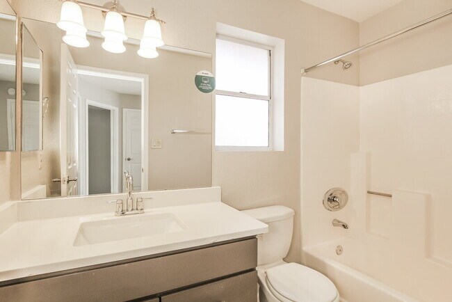 Building Photo - 4045 W Avenida Del Sol