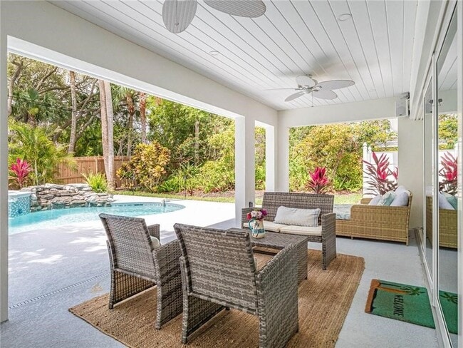 Building Photo - 912 Jasmine Ln