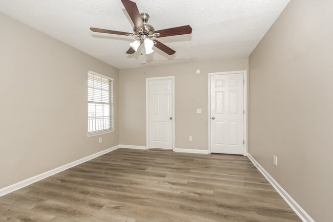 Building Photo - 141 Bill Stewart Blvd