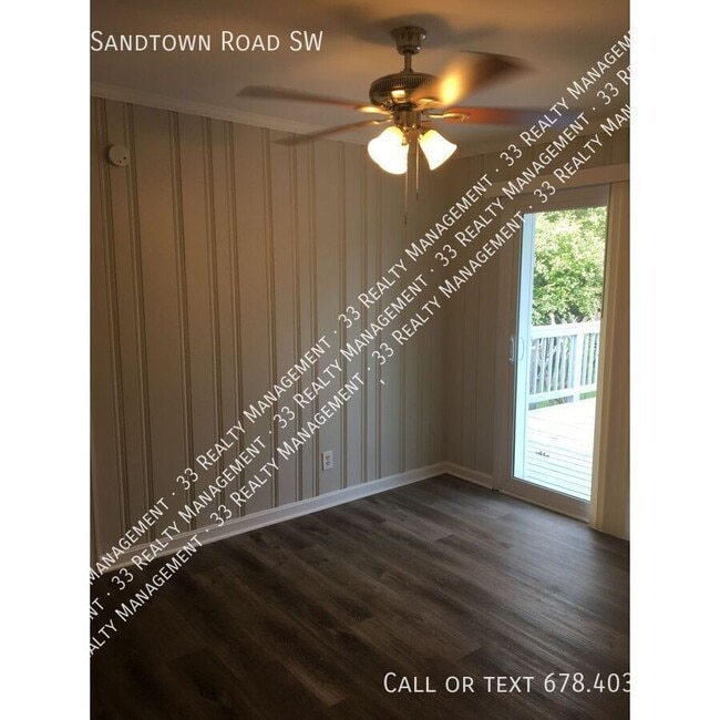 Building Photo - 2333 Sandtown Rd SW