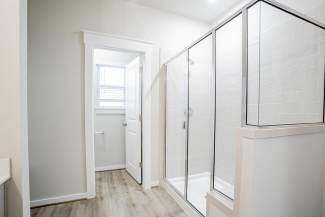 Building Photo - Lock-&-Leave Living in Pflugerville! 3BR T...