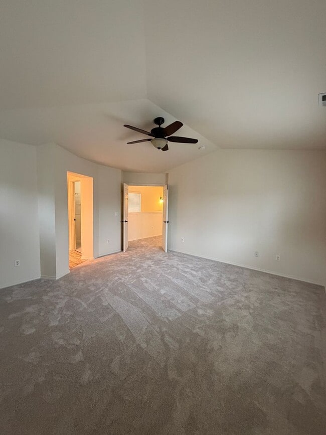 Building Photo - 7608 Traditions Ave NE