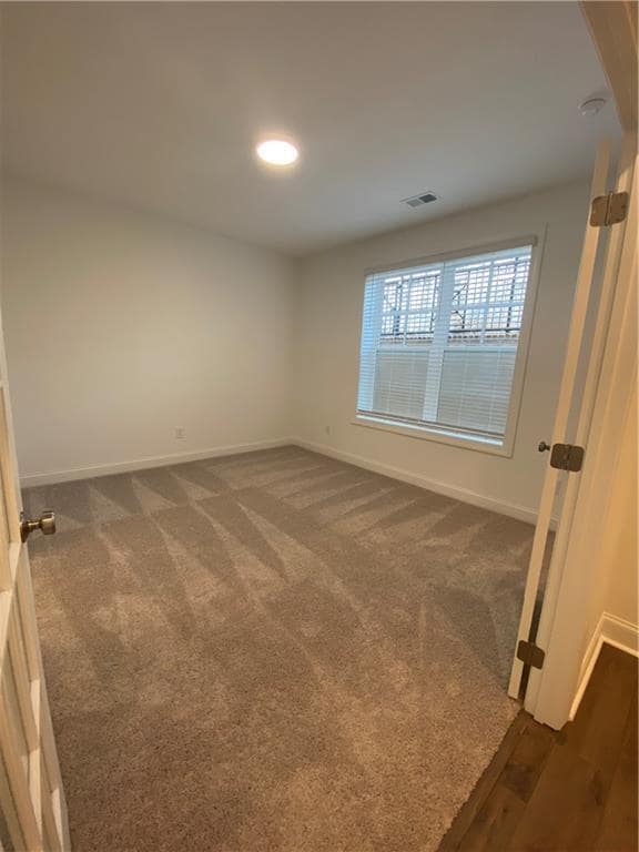 Building Photo - 805 Green Sapling Trl